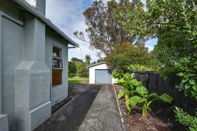Photo of property in 11 Nikau Street, Tawhero, Whanganui, 4501