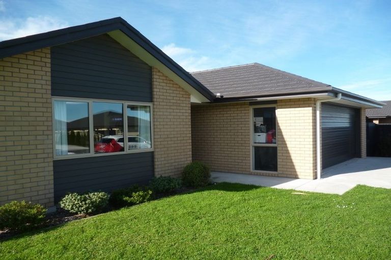 Photo of property in 7 Colebrook Drive, Rolleston, 7614