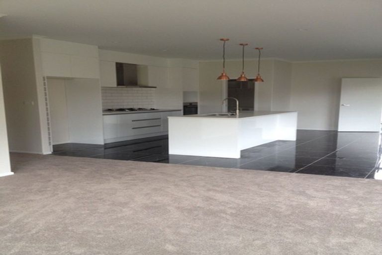 Photo of property in 8 Helen June Avenue, Flagstaff, Hamilton, 3210