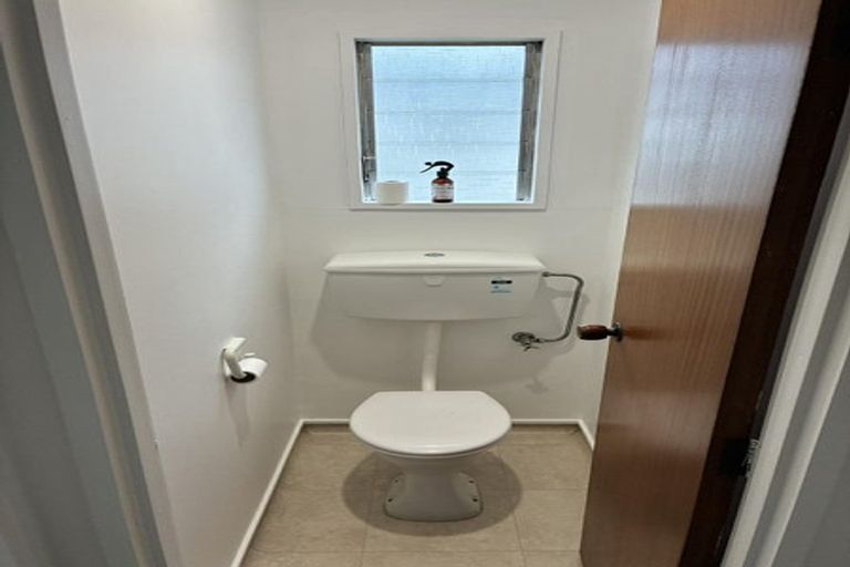 Photo of property in 11/90 Gloucester Street, Greenmeadows, Napier, 4112