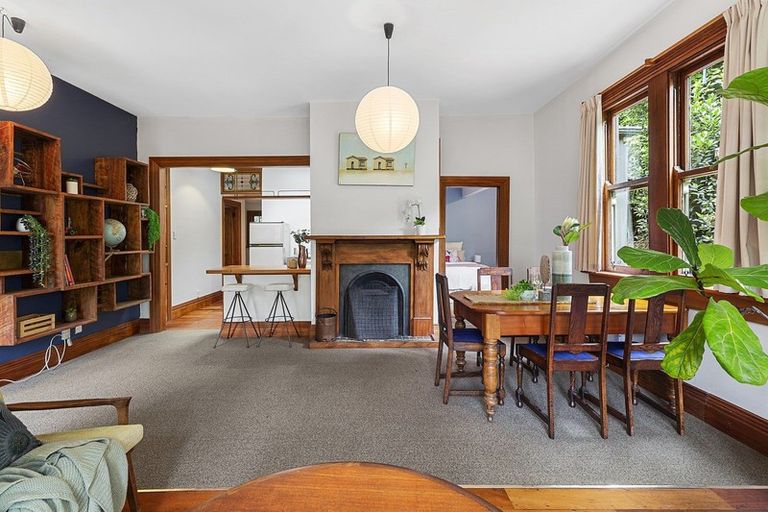 Photo of property in 2 Haines Terrace, Aro Valley, Wellington, 6021