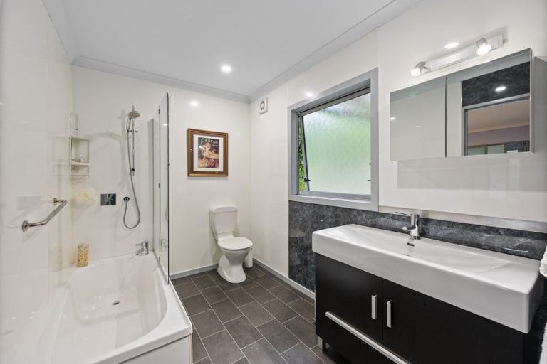 Photo of property in 639 Puketapu Road, Puketapu, Napier, 4183
