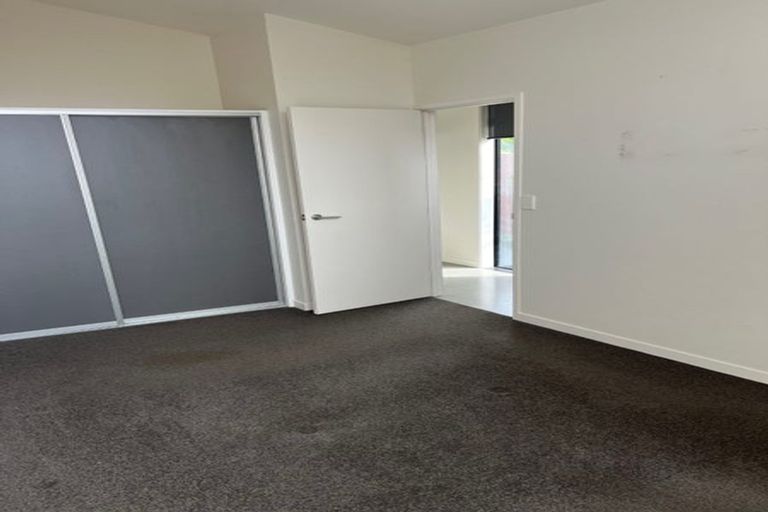 Photo of property in 12 Station Street, Hobsonville, Auckland, 0616
