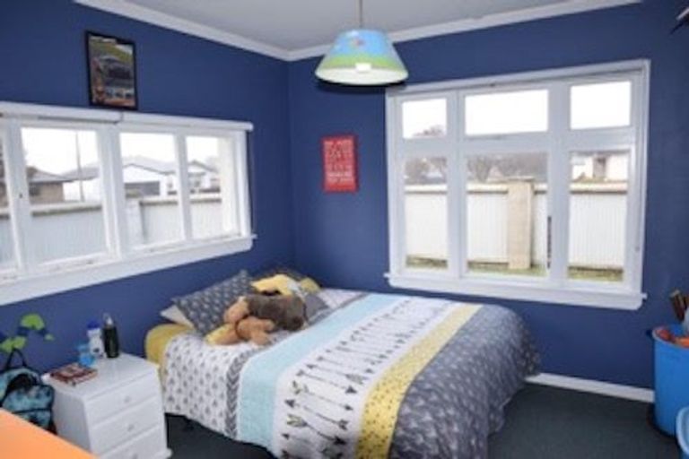 Photo of property in 20 Salford Street, Windsor, Invercargill, 9810