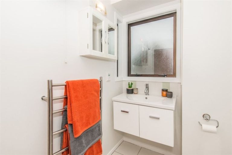 Photo of property in 45a Satara Crescent, Khandallah, Wellington, 6035