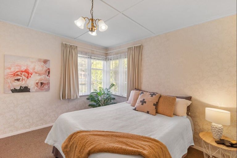 Photo of property in 4 Duke Street, Levin, 5510