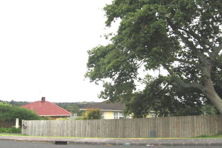 Photo of property in 2/39 Salisbury Road, Birkdale, Auckland, 0626