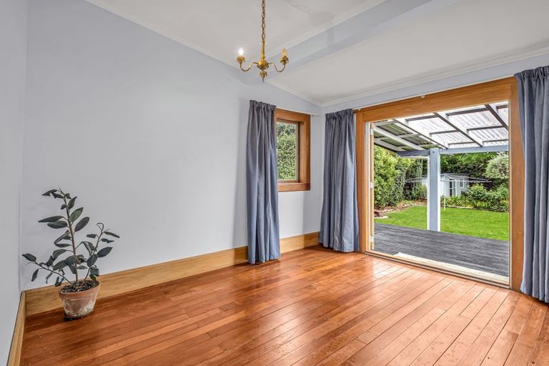 Photo of property in 17 Sussex Street, Levin, 5510