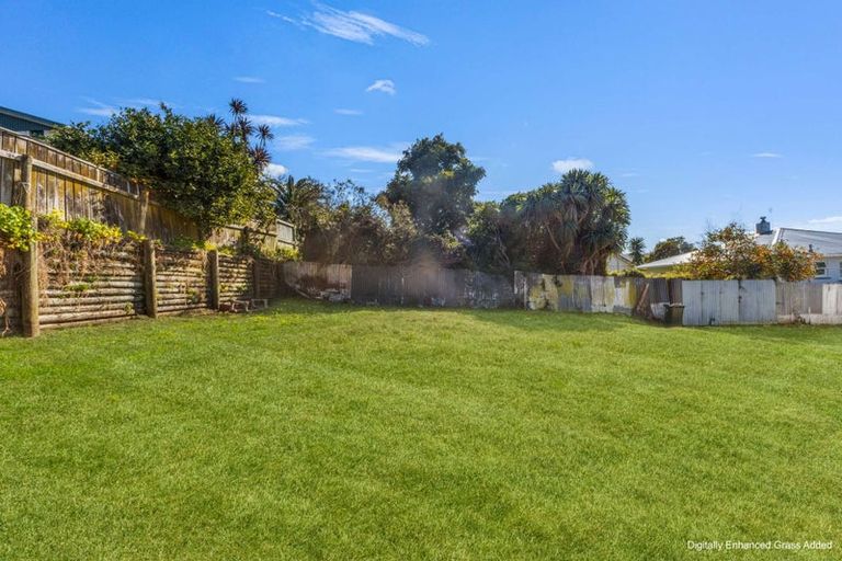 Photo of property in 16a Alberta Road, Glen Avon, New Plymouth, 4312