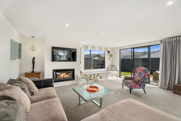Photo of property in 11 Hosking Drive, Cromwell, 9310