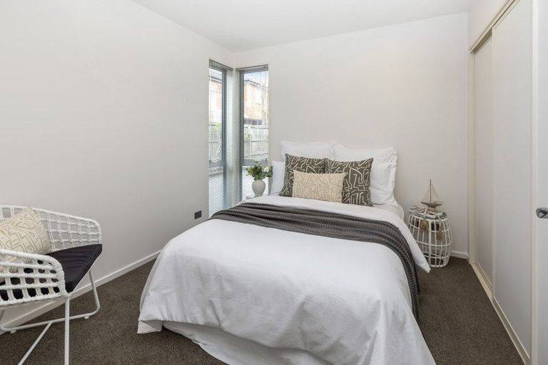 Photo of property in 44c Picton Avenue, Riccarton, Christchurch, 8011