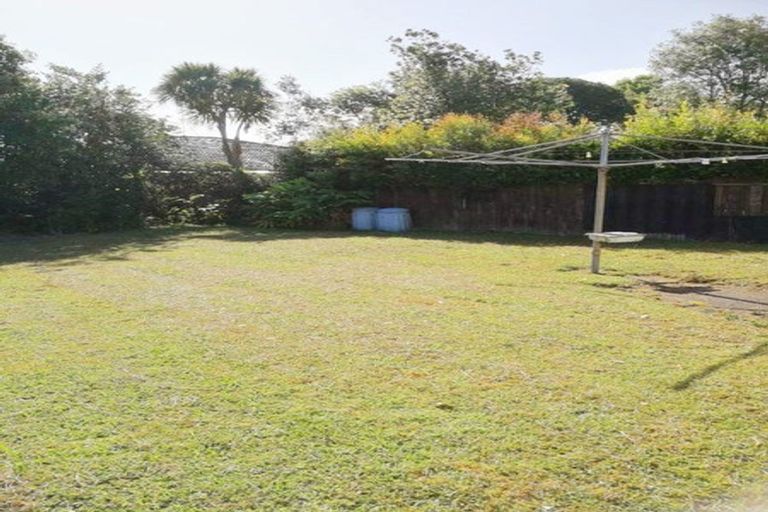 Photo of property in 8 Parker Avenue, New Lynn, Auckland, 0600