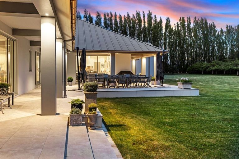 Photo of property in 71 Hussey Road, Northwood, Christchurch, 8051