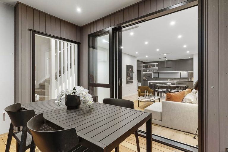 Photo of property in 2/29 Bracken Avenue, Takapuna, Auckland, 0622