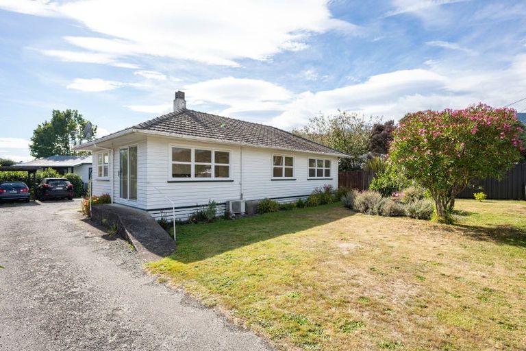 Photo of property in 1/31 Manson Avenue, Stoke, Nelson, 7011