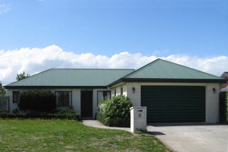 Photo of property in 6 Cezanne Grove, Rolleston, 7614