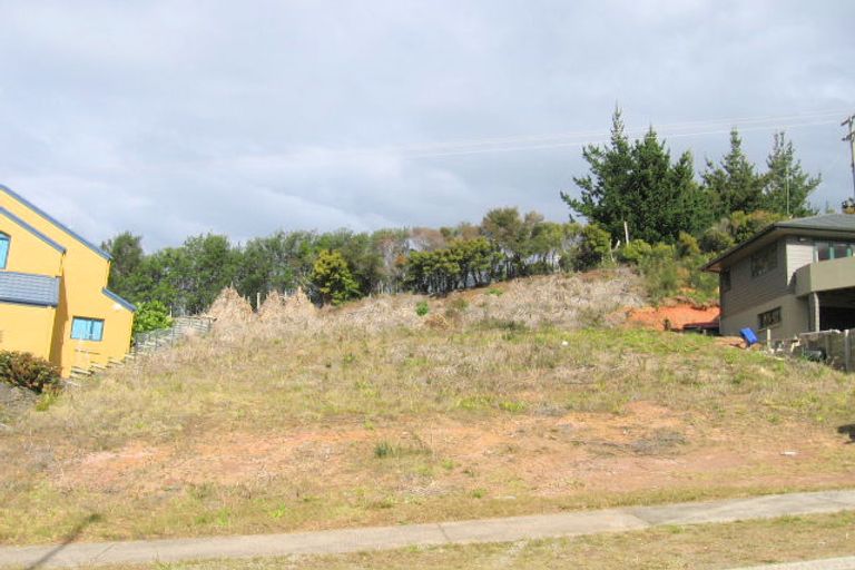 Photo of property in 107 Pacific View Drive, Whangamata, 3620