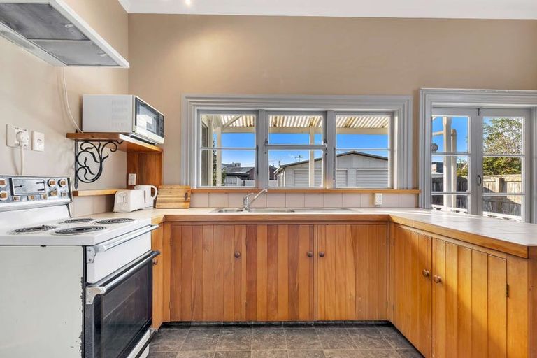 Photo of property in 14 Warwick Street, Mayfield, Blenheim, 7201