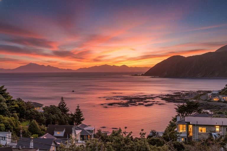 Photo of property in 155 Severn Street, Island Bay, Wellington, 6023