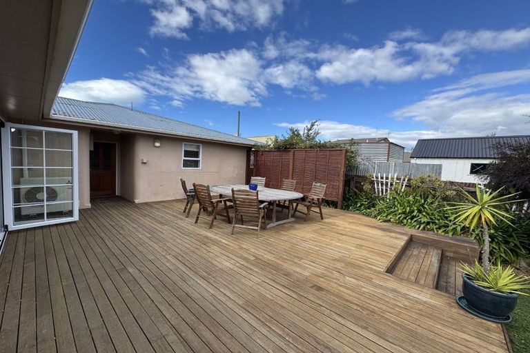 Photo of property in 7 Napier Street, Jervoistown, Napier, 4112