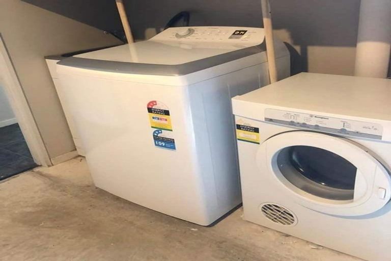 Photo of property in 30 Innisowen Place, Flat Bush, Auckland, 2019