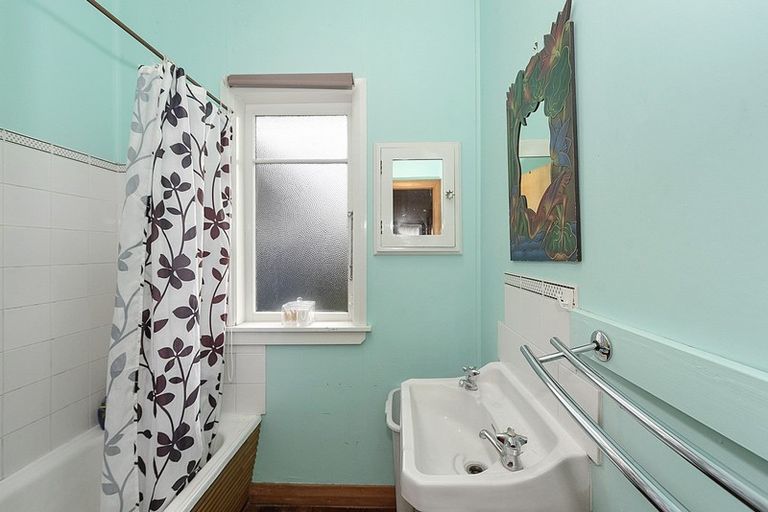 Photo of property in 12 Matai Street, Maeroa, Hamilton, 3200