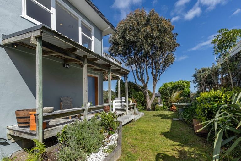 Photo of property in 14 Allen Road, Raumati Beach, Paraparaumu, 5032