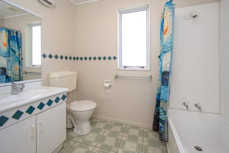 Photo of property in 52 Philpotts Road, Mairehau, Christchurch, 8052