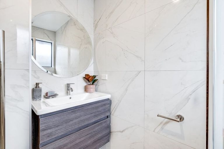 Photo of property in 3 Bucknell Street, Sockburn, Christchurch, 8042