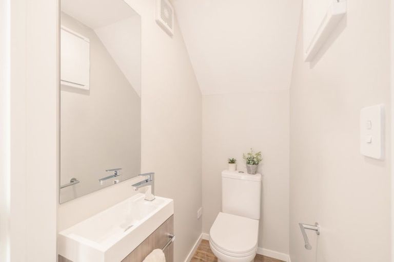 Photo of property in 1/114 Mackworth Street, Woolston, Christchurch, 8062