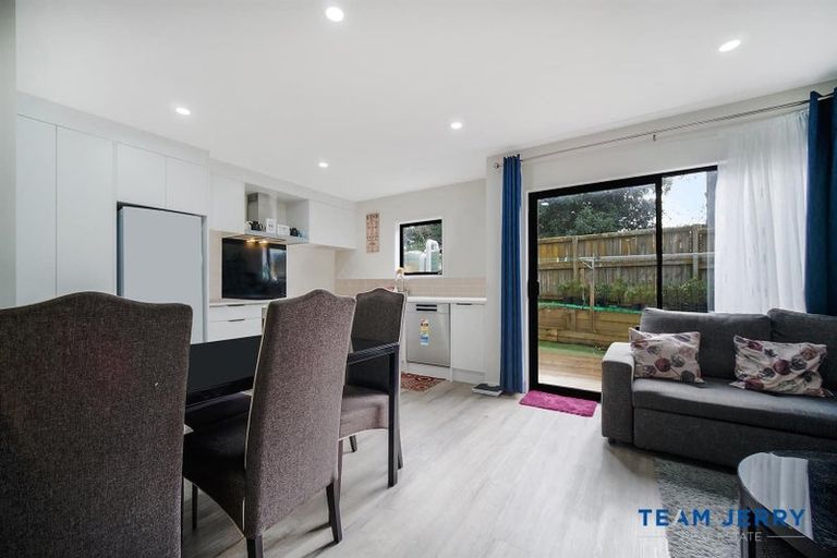 Photo of property in 15d William Avenue, Manurewa, Auckland, 2102