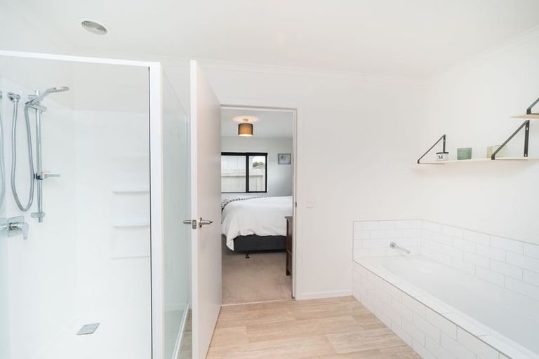 Photo of property in 6 Wescombe Grove, Feilding, 4702