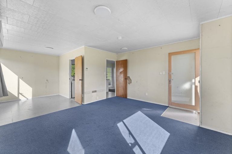 Photo of property in 6 Sachel Place, Ranui, Auckland, 0612