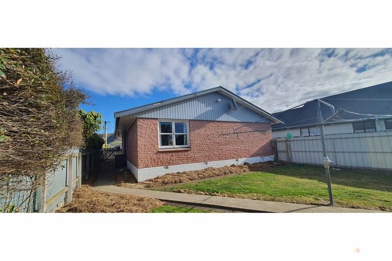 Photo of property in 6 Grace Street, Waimate, 7924