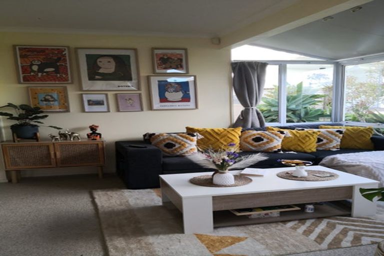 Photo of property in 110 Glamorgan Drive, Torbay, Auckland, 0630