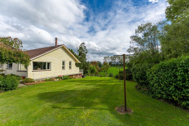 Photo of property in 9 Hillview Place, Pleasant Point, 7903