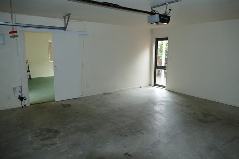 Photo of property in 15/1 Melview Place, New Lynn, Auckland, 0600