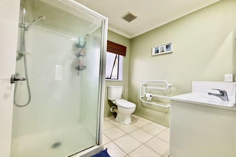Photo of property in 2c Ridgeway Road, Pukekohe, 2120
