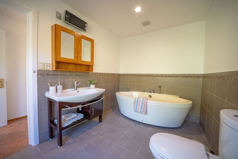 Photo of property in 28a Zephyr Terrace, Governors Bay, Lyttelton, 8971
