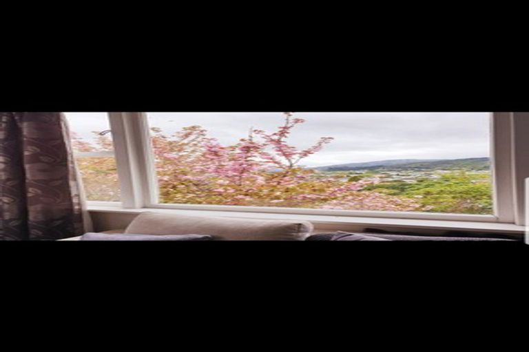 Photo of property in 30b Isabel Grove, Wainuiomata, Lower Hutt, 5014