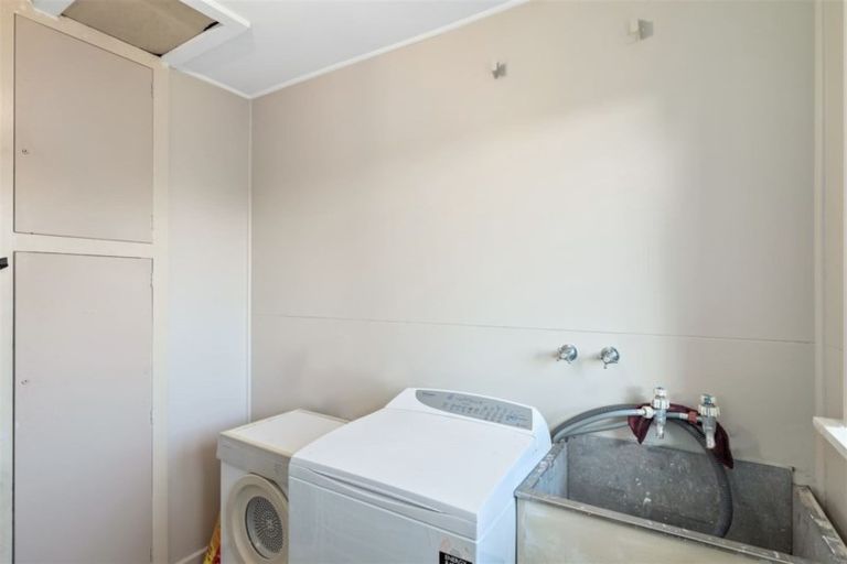 Photo of property in 9 Finsbury Street, Islington, Christchurch, 8042