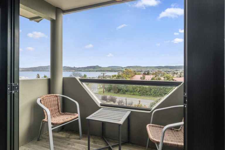 Photo of property in 35 Taharepa Road, Hilltop, Taupo, 3330