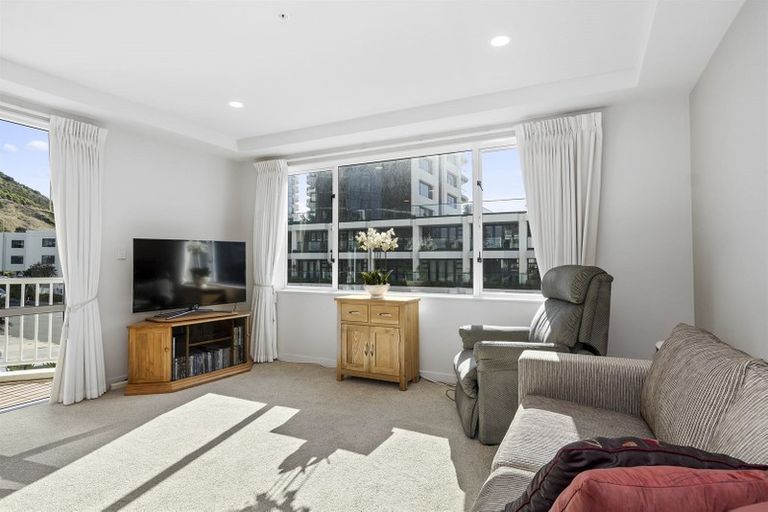 Photo of property in 8/12 Maunganui Road, Mount Maunganui, 3116