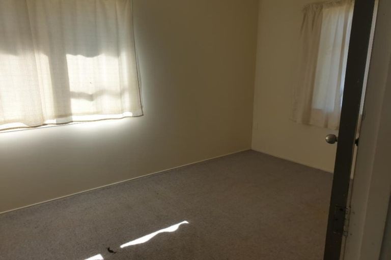 Photo of property in 419-421 Kotuku Street, Camberley, Hastings, 4120