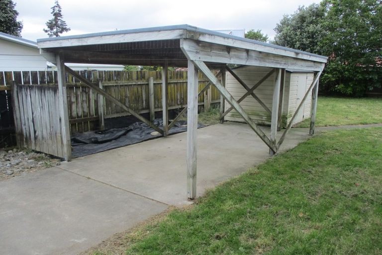 Photo of property in 14 Vincent Drive, Levin, 5510