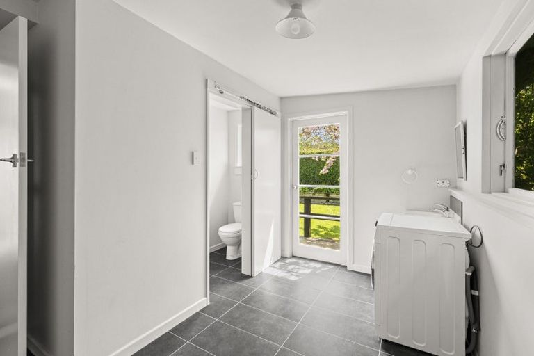 Photo of property in 9b Peakes Road, Saint Johns Hill, Whanganui, 4501