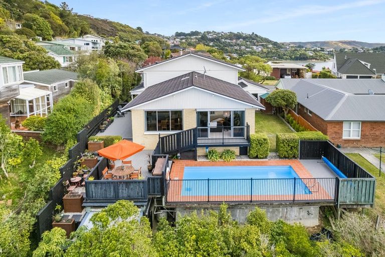 Photo of property in 11 Spinnaker Drive, Whitby, Porirua, 5024