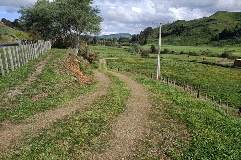 Photo of property in 347 Motu Road, Matawai, 4092