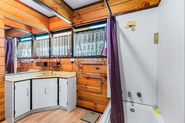 Photo of property in 18 Cross Street, Taumarunui, 3920