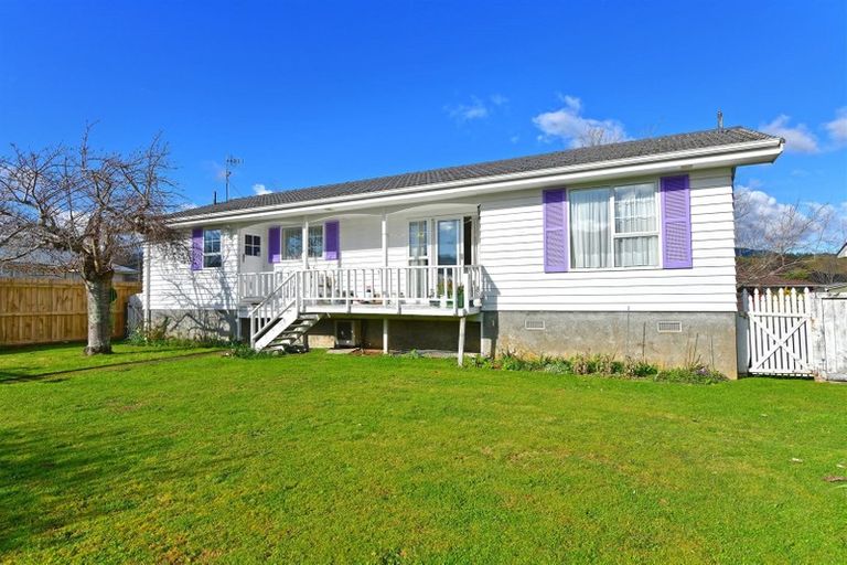 Photo of property in 79 California Drive, Totara Park, Upper Hutt, 5018